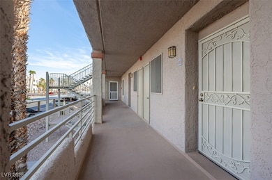 2068 Mesquite Ln unit 203, Laughlin, NV 89029 - photo 7