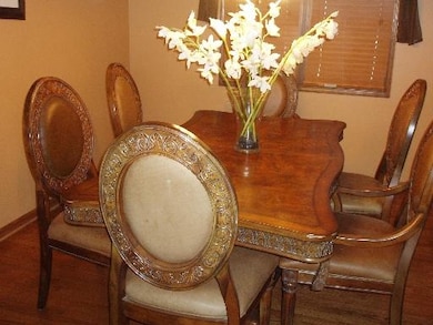 29W255 Hartman Dr, Naperville, IL 60564 - photo 4