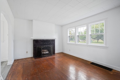 304 9th St SW, Austin, MN 55912 - photo 6