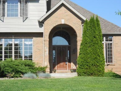Covered Front Entrance Archway welcomes your guest