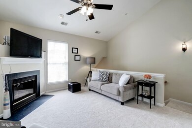 25272 Riffleford Square unit 200, Chantilly, VA 20152 - photo 5