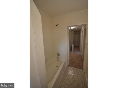 319 W Providence Rd, Aldan, PA 19018 - photo 2