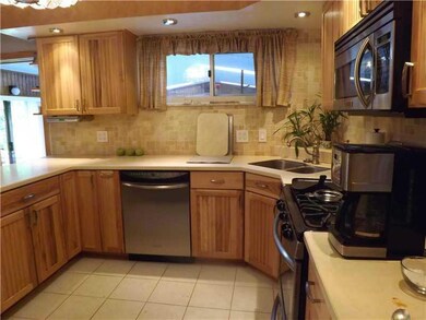 Kitchen. Tons of Cabinet Space