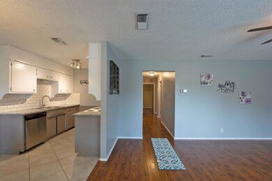 612 Hallvale Dr, Fort Worth, TX 76108 - photo 7