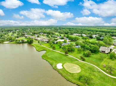 209 Kiowa Dr N, Gainesville, TX 76240 - photo 3