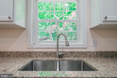 664 Luchase Rd, Linden, VA 22642 - photo 6