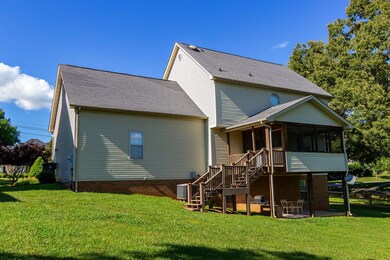 4519 Majestic Magnolia Back Good