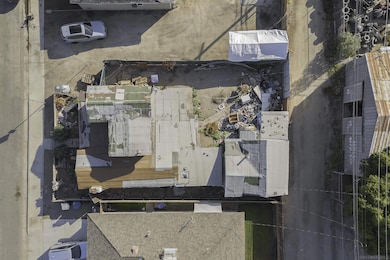 235 E 1st St, Buttonwillow, CA 93206 - photo 6