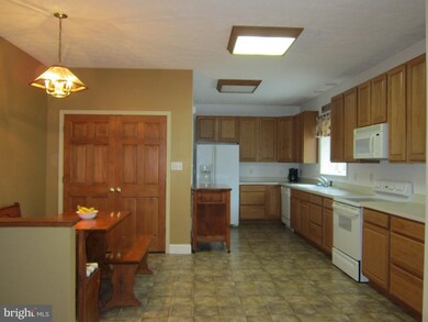 885 Mountain Heritage Estates Rd, Augusta, WV 26704 - photo 5