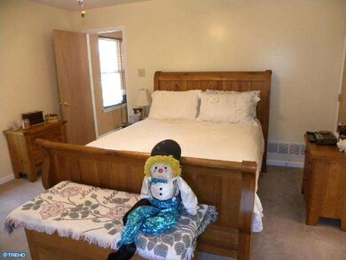 885-887;886-888 Concord Rd, Aston, PA 19014 - photo 5