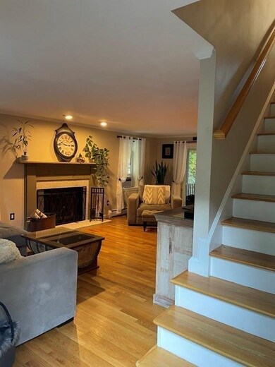 68 Searle St, Georgetown, MA 01833 - photo 4