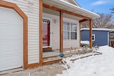 4327 Keller Rd, Holt, MI 48842 - photo 5