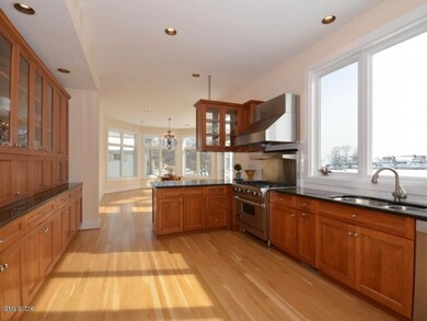 36 West Way, Old Greenwich, CT 06870 - photo 5