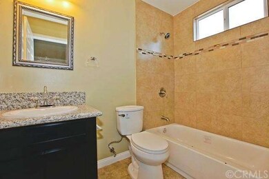 1571 E 117th St unit 1, Los Angeles, CA 90059 - photo 6