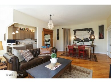 2150 N Clifton Ave unit 3, Chicago, IL 60614 - photo 4