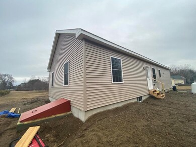 23 Bracket Cir, Charlestown, NH 03603 - photo 7