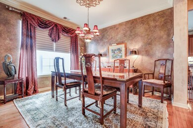 008_Dining Room