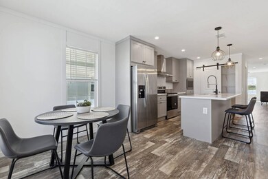 145 Corbans Way, Avon Park, FL 33825 - photo 4