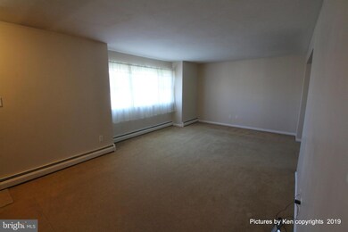 442 S 10th St, Quakertown, PA 18951 - photo 3