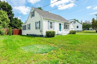 7 Maplewood Ave, Dover, NH 03820 - photo 2