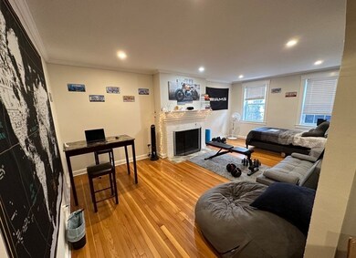 39 Commonwealth Ave unit 21, Chestnut Hill, MA 02467 - photo 4