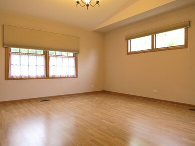 261 N Water St, Batavia, IL 60510 - photo 7