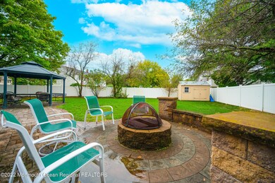 5 Crystal Ct, Middletown, NJ 07748 - photo 4