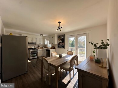 7601 Rudyard St, Falls Church, VA 22043 - photo 7