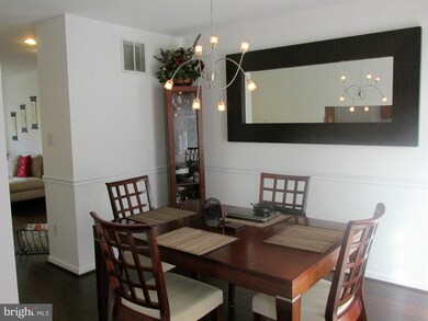 45557 Whitcomb Square, Sterling, VA 20166 - photo 4