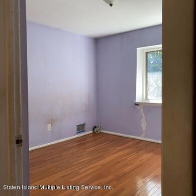 46 Fox Hunt Ct, Staten Island, NY 10301 - photo 6