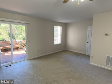 4 Cross Laurel Ct, Germantown, MD 20876 - photo 6