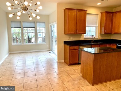 209 Hamilton Ct, Stephens City, VA 22655 - photo 4