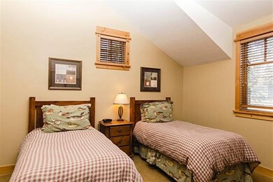 12238 Lookout Loop unit F22-30, Truckee, CA 96161 - photo 6