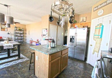 Kitchen 4.jpg