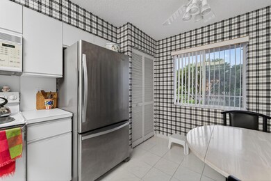 14112 Huntington Pointe Dr unit 309, Delray Beach, FL 33484 - photo 7