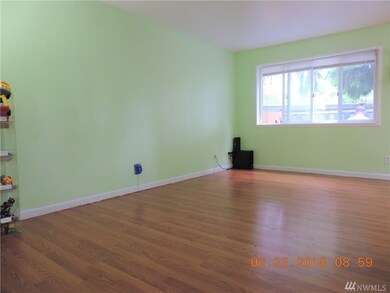 126 W Casino Rd unit 14, Everett, WA 98204 - photo 5