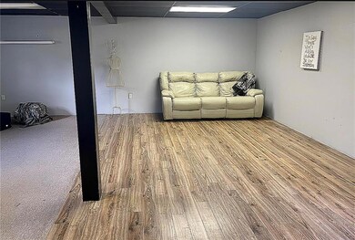 114 Worman Rd, Bath, PA 18014 - photo 4