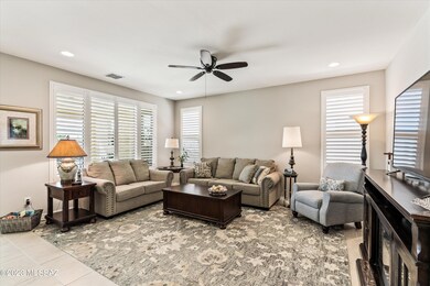 08-Living Room