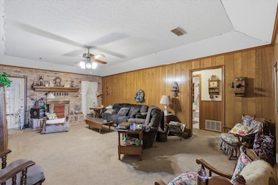 122 Bull Durham Rd, Wills Point, TX 75169 - photo 4