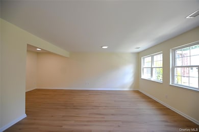 276 Temple Hill Rd unit 2209, New Windsor, NY 12553 - photo 5