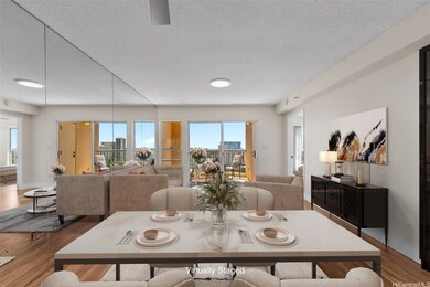 Country Club Village 4 unit 2011, Honolulu, HI 96818 - photo 3