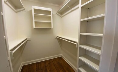 Walk In Closet