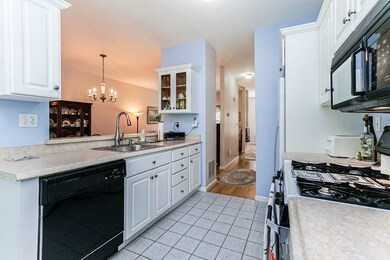 16 B North Commons unit 16B, Lincoln, MA 01773 - photo 7