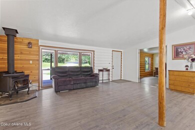 11-Inside-Spokane-Cocolalla-11