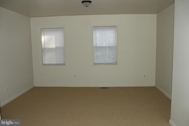 641 E G St, Purcellville, VA 20132 - photo 6