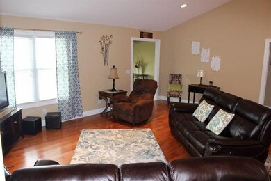 456 Bellaire Dr, Harrodsburg, KY 40330 - photo 5