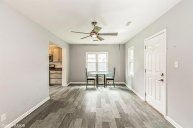 209 W Oak Place, Griffith, IN 46319 - photo 7