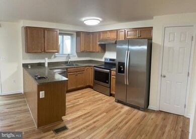 14420 Pebble Hill Ln, North Potomac, MD 20878 - photo 4