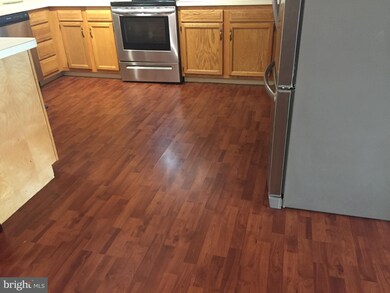 18 Lincoln Ave, New Castle, DE 19720 - photo 4