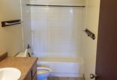 703 S 12th St, La Grande, OR 97850 - photo 7